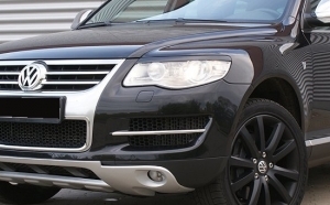 JEU DE PAUPIÈRES DE PHARES VW TOUAREG 7L7 (02-2007/04-2010)