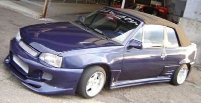 JEU DE BAS DE CAISSE OPELKADETT 3 PORTES TGT (1984/1992)