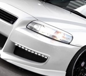 PAUPIERES DE PHARES POUR VOLVO V70 (2000/2007)