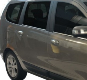 ENJOLIVEURS DE POIGNEES DE PORTES CHROMES(AVANT+ARRIERE) DACIA LODGY (2012+)