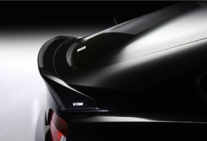 BECQUET DE COFFRE CARBONE BMW Z4 E85/E86 VARIS (2003/2009)