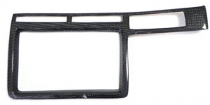 ENJOLIVEUR DE CONTOUR D'ECRAN DE NAVIGATION CARBONE NISSAN R35 GTR (2007/2012)