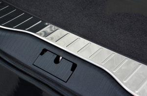 SEUIL DE COFFRE OPEL ZAFIRA C (2011/2016)