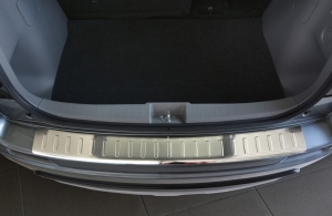 SEUIL DE COFFRE SUZUKI SX (2006/2013) OU SX4 (2013+)