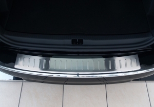 SEUIL DE COFFRE RENAULT CLIO IV 5 PORTES OU CLIO IV GRANDTOUR (2012/2017)