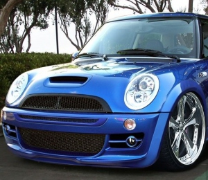 PARE CHOC  AVANT BMW MINI ONE,ONE D OU COOPER R50/R52 ST STYLE (2001/2006)