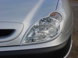 MASQUES DE PHARES POUR CITROEN XSARA PHASE 2 (10-2000/2004)