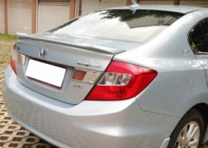 BECQUET DE COFFRE HONDA CIVIC IX BERLINE TRICORPS V1 (2012/2017)