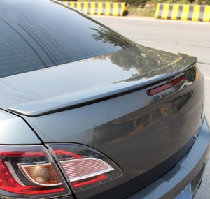 BECQUET DE COFFRE MAZDA 6 BERLINE GJ "MEDIUM" (2013+)