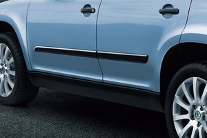 BAGUETTES LATÉRALES AVEC INSERT ALUMINIUM SKODA YETI (2009/2017)