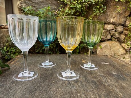 6 VERRES A PIED ACRYLIQUE