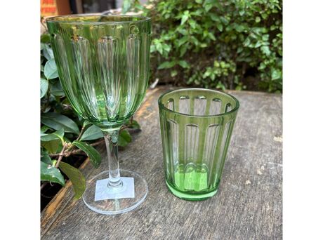 6 VERRES A PIED ACRYLIQUE