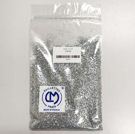 GLITTER IRIDESCENT SILVER SEQUIN