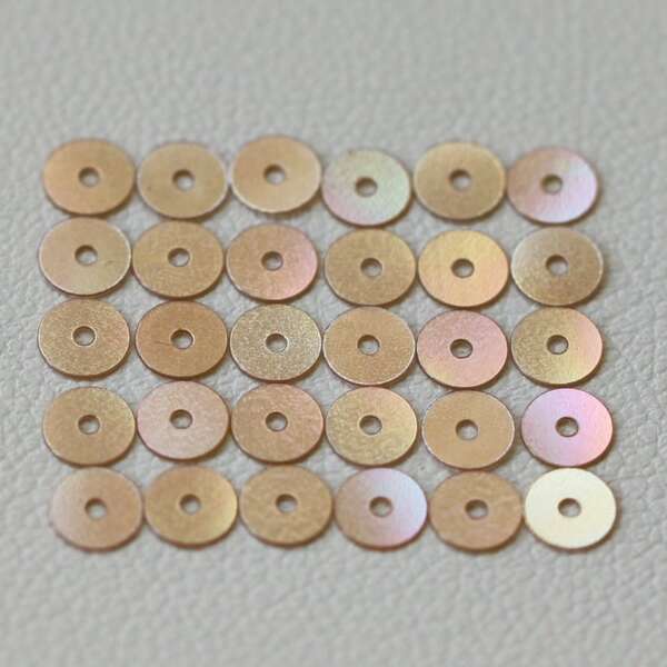 PAILLETTES OU CUVETTES PERLIANE IRISÉE