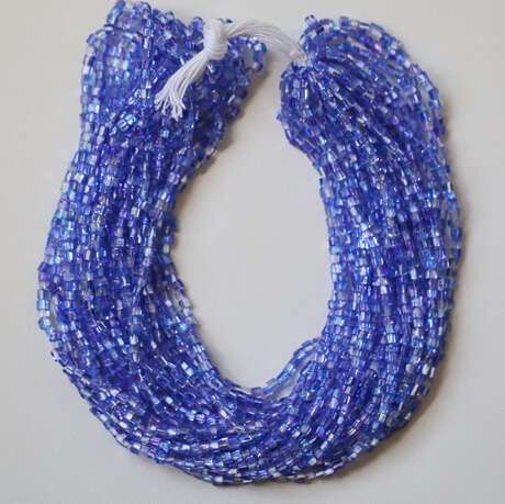 TRIANGULAR BEADS 2,5 x 2,5 MM MULTICOLOR PARMA