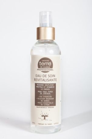 Eau De Soin Revitalisante Terre De Couleur Tous Types De Cheveux Produits De Beaute