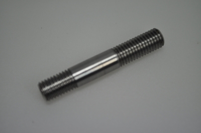 bolt collector on cylinderhead