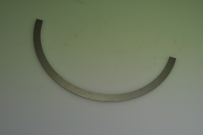 tôle d'étanchéité de chapeau de palier 11D