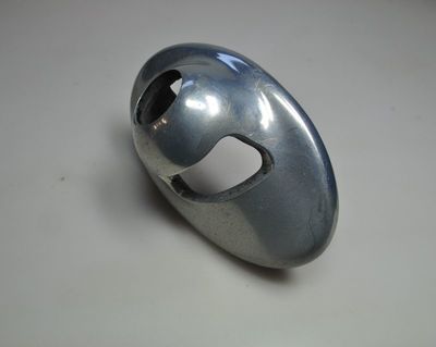 support de phare côté droit