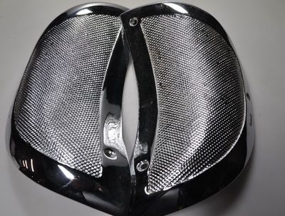 sabot d'aile arrière Axo droit et gauche (origine rechromée)