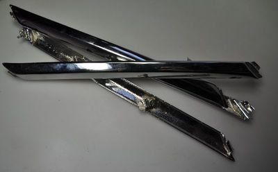 chevrons supérieur et inférieur BL (pièces d'origine acier chromé)