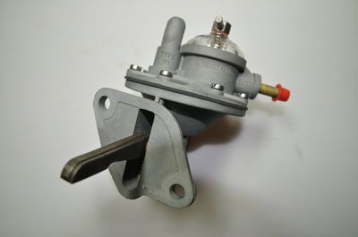 pompe à essence Guiot sans bicônes depuis Avril 1952  (origine reconditionnée)