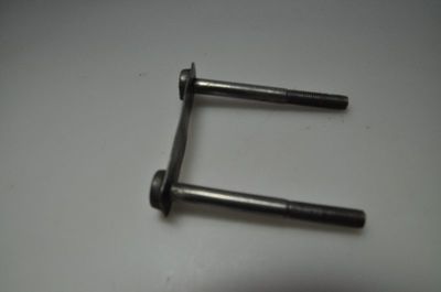 patte avec visserie frein à mains