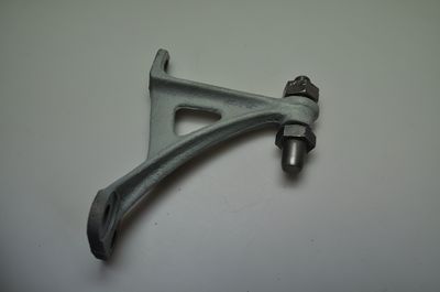 engine side suspension bracket right BN