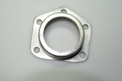 cage du roulement avant d'arbre secondaire