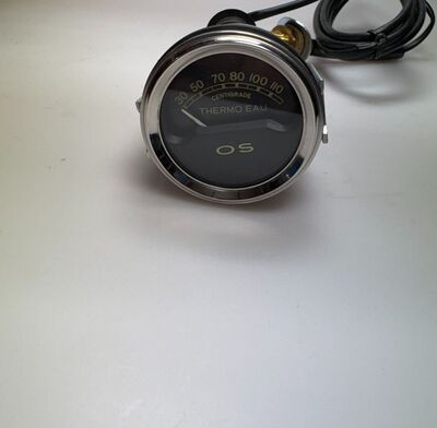 Black background thermometer with  6-12v mecanic probe