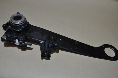 rear axle arm right with silentblock  in exchange
