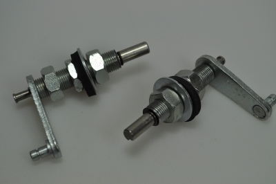 Axes de balai et levier droit et gauche (+52) (les 2)