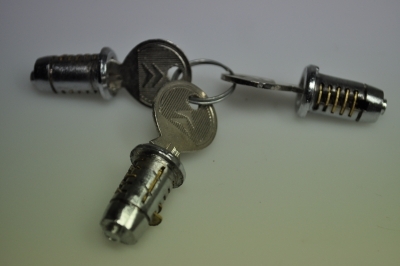 set of 3 door locks after 1952
