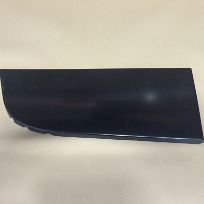 lower part of the rear left door BN/15