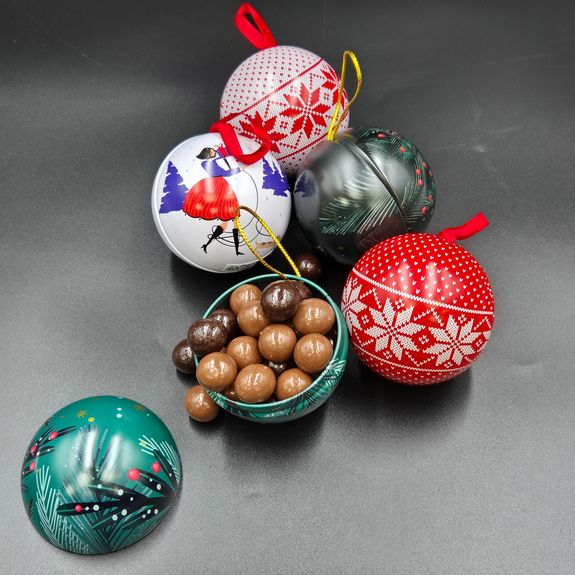 Boule de Noël en métal Boule de Noël en métal