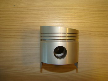 Set pistoni completo Ø 77,2 (1a dimensione della riparazione) Lancia Fulvia 1300