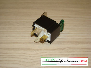 Relai 4 broches 12V 30A avec fusible de protection intégré