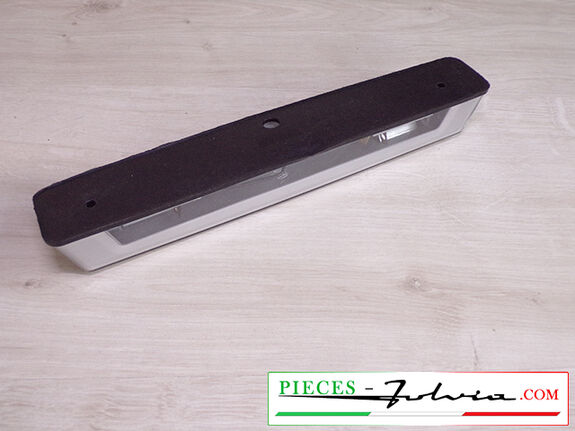 Volant CUIR NEUF AUDI A6 C6 A4 B7 Q7 S-LINE FOND PLAT bande noire Volant CUIR NEUF AUDI A6 C6 A4 B7 Q7 S-LINE FOND PLAT bande noire
