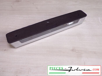 Feu complet pour éclairage de plaque AR Lancia Fulvia ZAGATO série 2 et 3