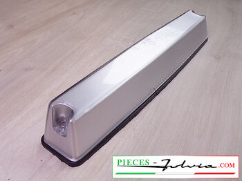 Feu complet pour éclairage de plaque AR Lancia Fulvia ZAGATO série 2 et 3