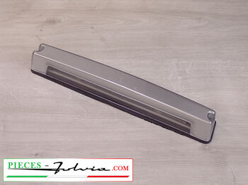 Feu complet pour éclairage de plaque AR Lancia Fulvia ZAGATO série 2 et 3