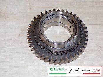 2nd speed gear on primary shaft  Lancia Fulvia 1300 series 2-3