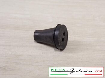 Passe fils caoutchouc pour cuvelages de pahes Fulvia COUPE