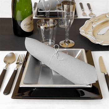 Chemin de table Soft en rouleau prédécoupé de 0.3 x 12 m NOIR - Carton 6 rouleaux