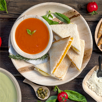 Assiette ronde en feuille de palmier 12.5x2 cm - carton de 200 unités