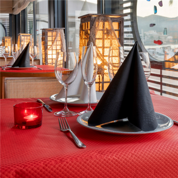 Nappe ROUGE en rouleau de 1.20 x 7 m - Carton de 25 rouleaux