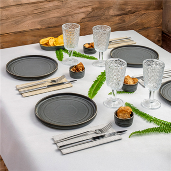 Nappe Soft en rouleau prédécoupée 60 segments de 120 x 120 cm BLANCHE - carton de 4 rouleaux