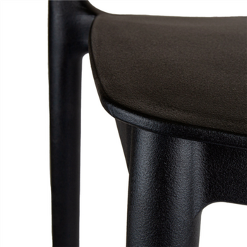 Tabouret haut empilable avec dossier NOIR en PP - Carton de 4 unités