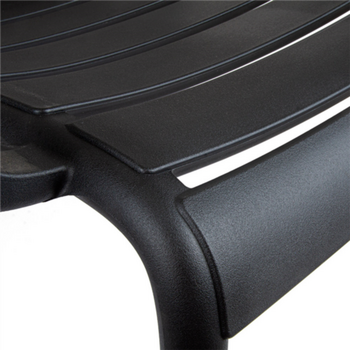 Chaise d'extérieur empilable NOIR en PP - Carton de 4 unités