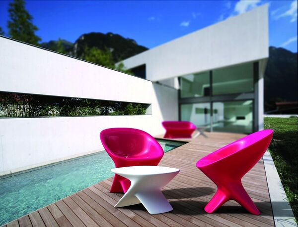 ARMCHAIR UBLO